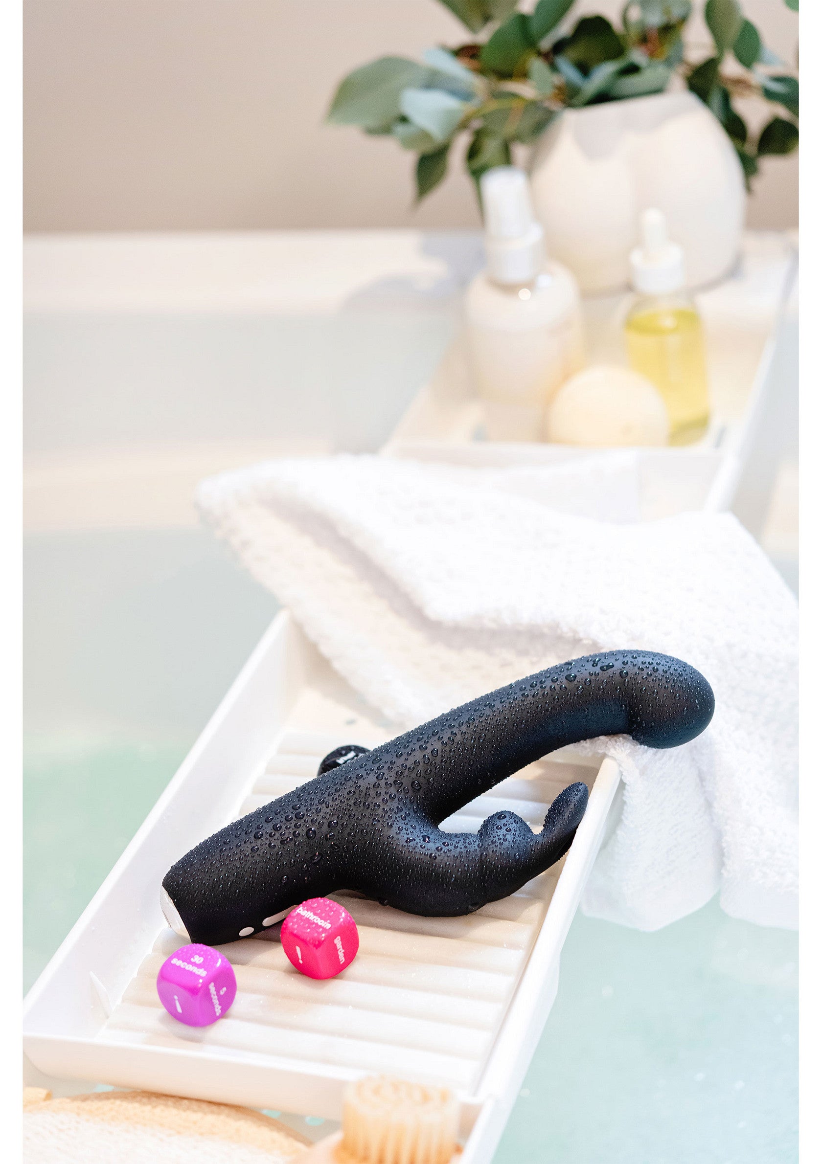 Happy Rabbit Slimline G-Spot Vibrator BLACK - 2